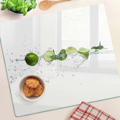 Glass chopping board Lemons in water