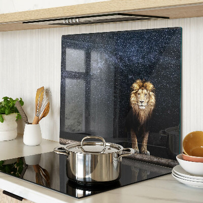 Glass kitchen board The lion and the sky full of stars