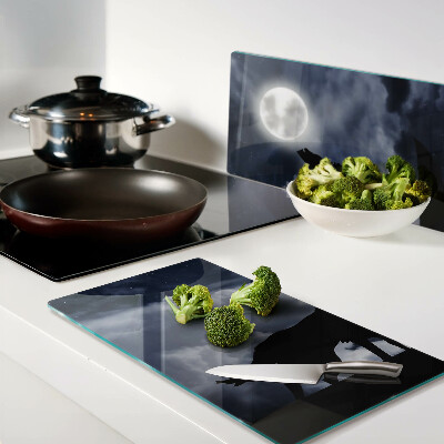 Glass chopping board Wolf in the moonlight