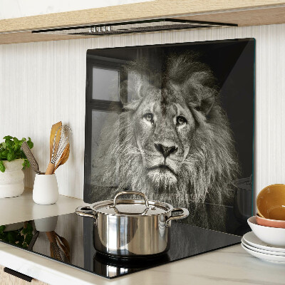 Glass chopping board Lion in black and white
