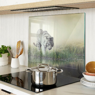 Glass kitchen board Tiger in the grass