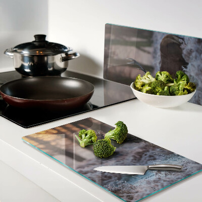 Glass chopping board Deer in the winter forest