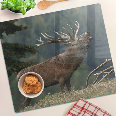Glass chopping board Deer in its natural habitat