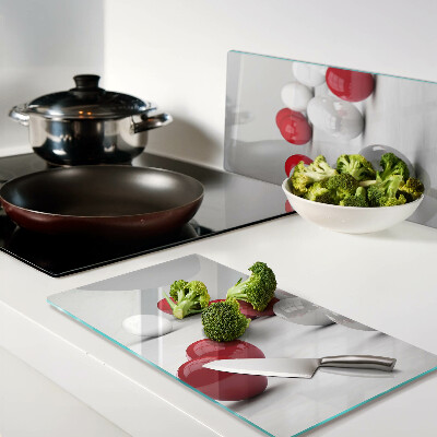 Glass kitchen board Red and white balls