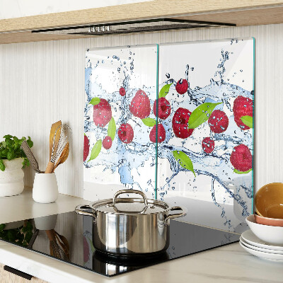 Glass chopping board Fruit in water