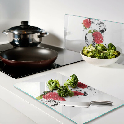Glass chopping board Strawberries with ice