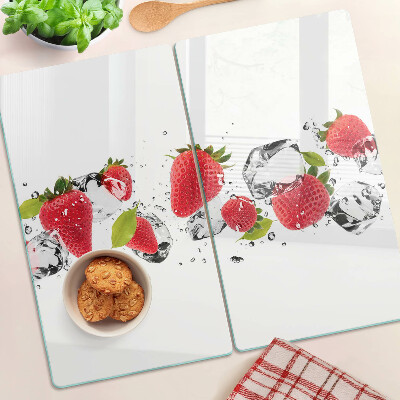 Glass chopping board Strawberries with ice