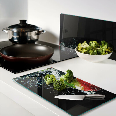 Glass chopping board Strawberry in water