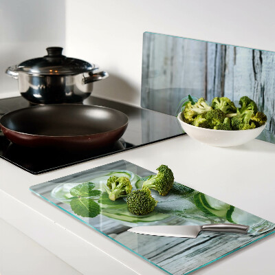 Glass chopping board Mint and cucumber cocktails