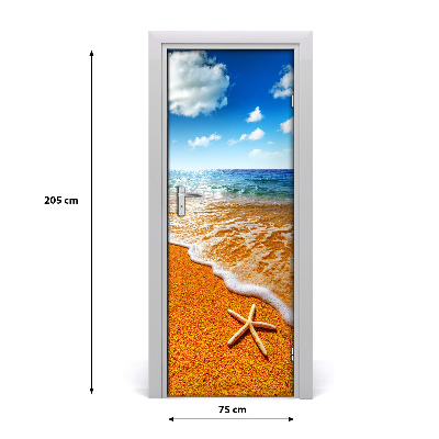 Door veneer Starfish on the beach