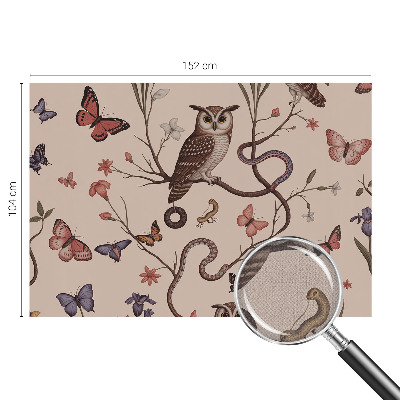 Self-adhesive photo wallpaper with an owl nature motif
