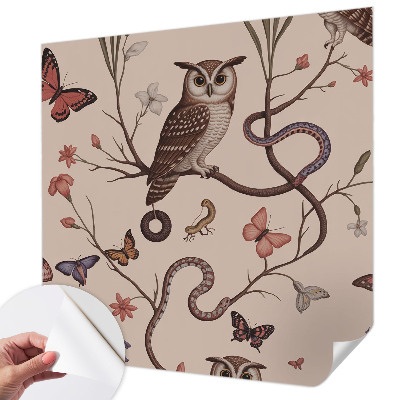 Self-adhesive photo wallpaper with an owl nature motif