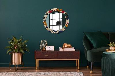 Round mirror decor Pop art style