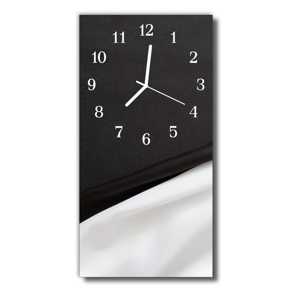 Glass Wall Clock Contrast