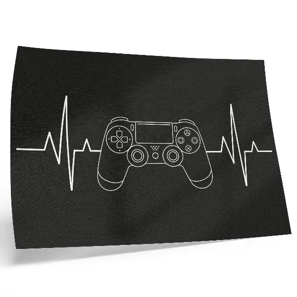 Decorative canvas print minimalist heart design in black and white for gamers