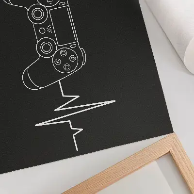 Decorative canvas print minimalist heart design in black and white for gamers
