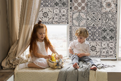 Modern roller blind Portuguese patterns
