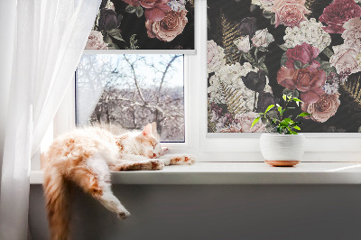Modern roller blind A bouquet of roses