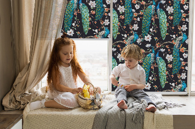 Fabric roller blind Peacock with flowers