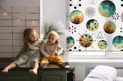 Modern roller blind Colored circles