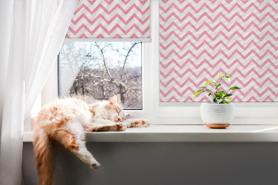 Roller blind for large window Horizontal pink zigzags