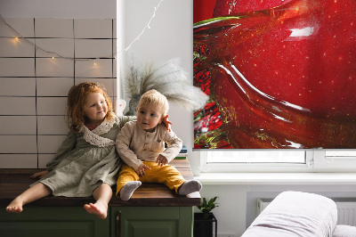 Fabric roller blind An apple doused with water