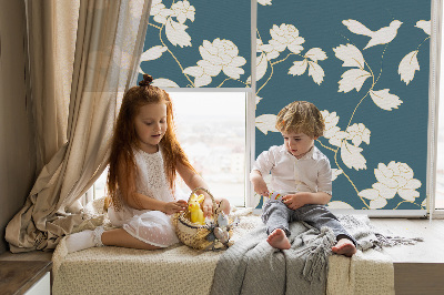 Modern roller blind White birds on white flowers