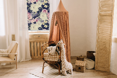 Fabric roller blind for window Roses