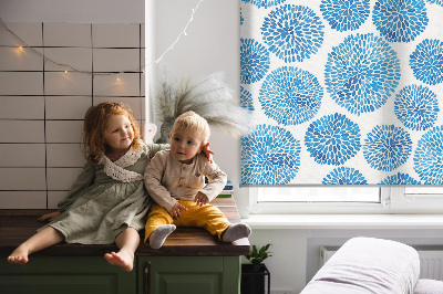 Blackout roller blind Blue petal circles