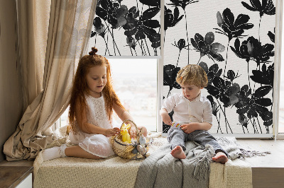 Blackout roller blind Black flowers
