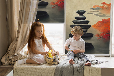 Fabric roller blind for window Mountain