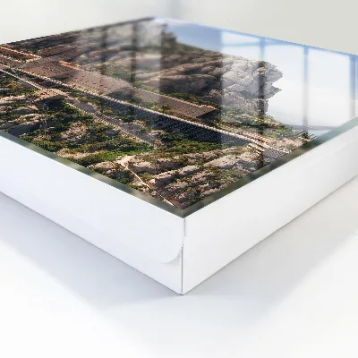 Key box for wall Mountain architecture