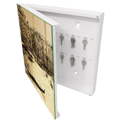 Key cabinet City charm