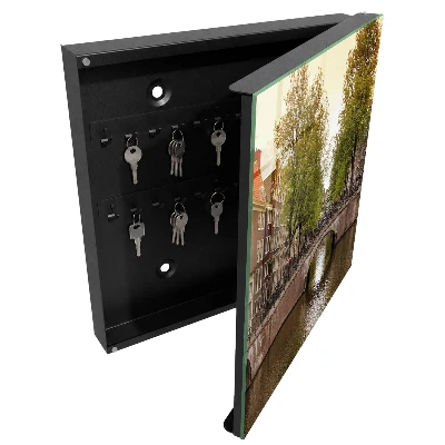 Key box for wall City canal