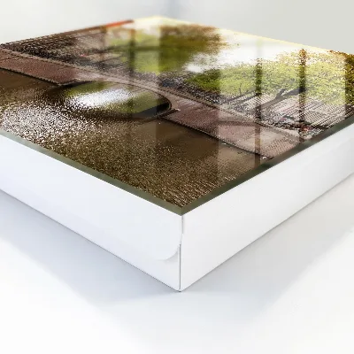 Key box for wall City canal