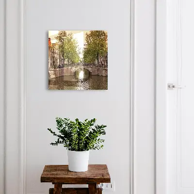 Key box for wall City canal