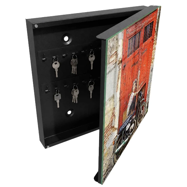 Wall mounted key box Street art
