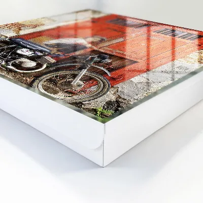 Wall mounted key box Street art