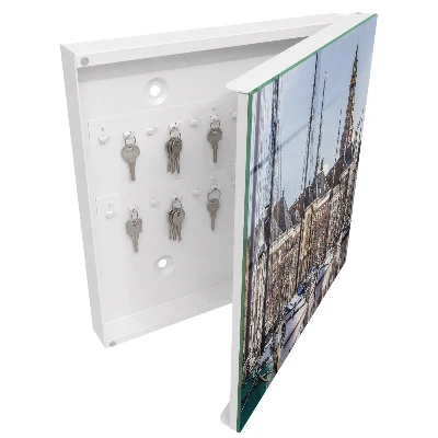 Wall mounted key box Sails on the water