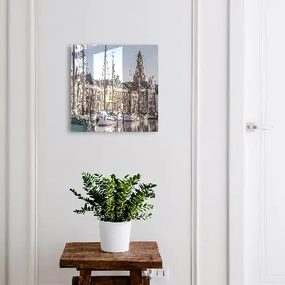 Wall mounted key box Sails on the water