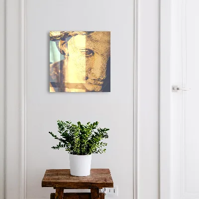 Wall mounted key box Quiet elegance