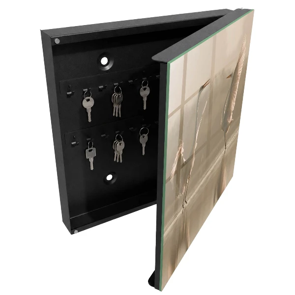 Key cabinet Bird dance