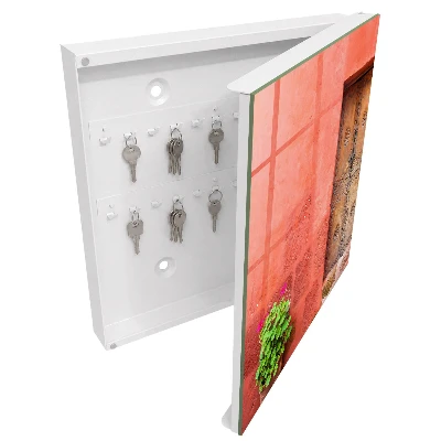Key cabinet Red facade