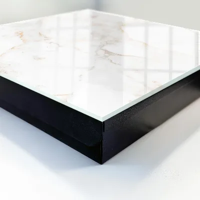 Key cabinet Elegance of marble