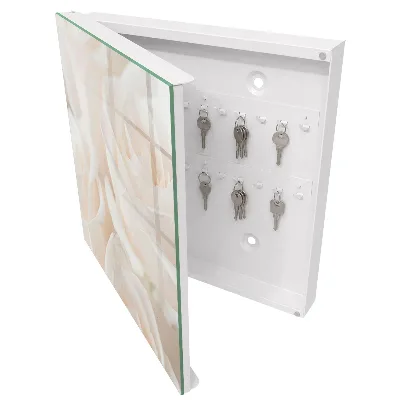 Key cabinet Cream roses
