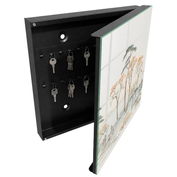 Key cabinet with Japanese landscape design