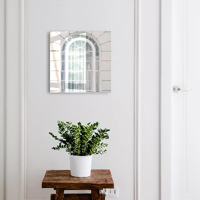 Wall mounted key box Classic elegance