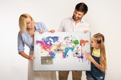 Memo cork board World map