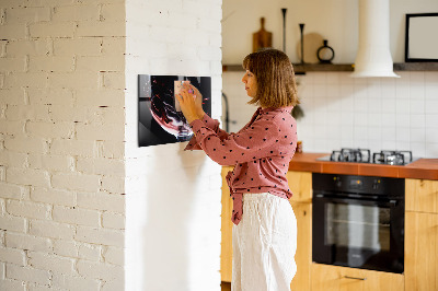 Magnetic kitchen board Glass of wine