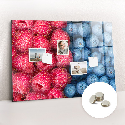 Magnetic kitchen board Berries and raspberries